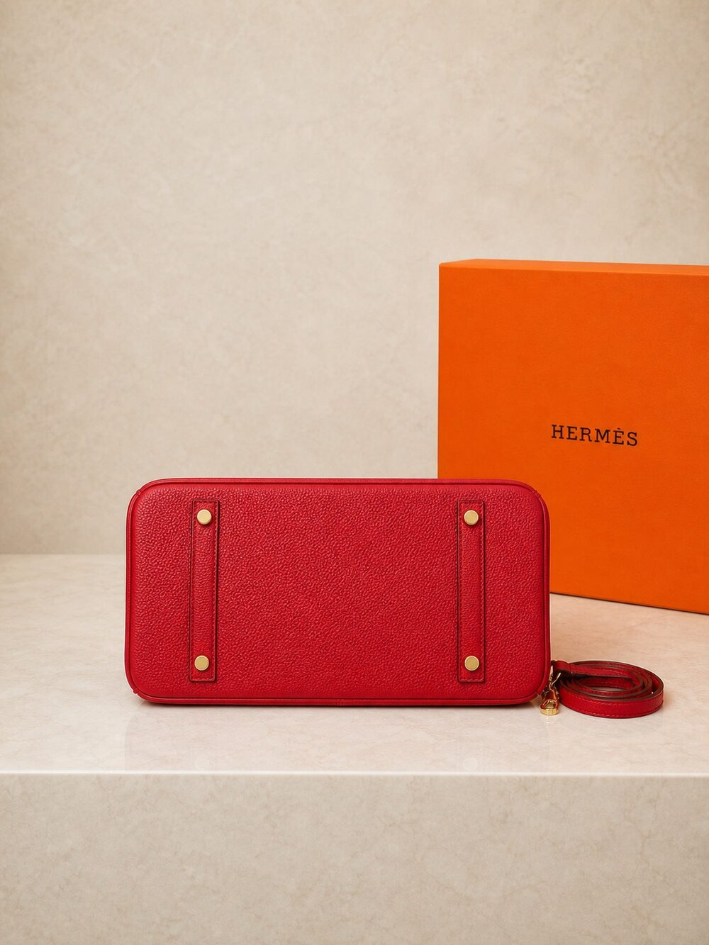 Hermes Birkin Handbag in Rouge Casaque Togo with Gold Hardware - Picture 5 of 9